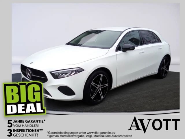 Mercedes-Benz A 180 Hatchback Progressive