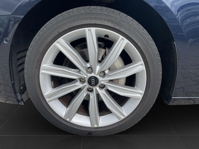 Audi A6 40 TDI Avant S-Tronic