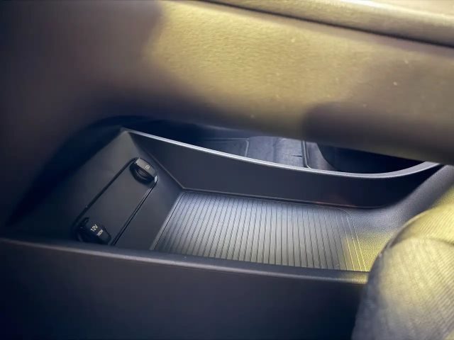 Hyundai Kona 2WD Electric Select