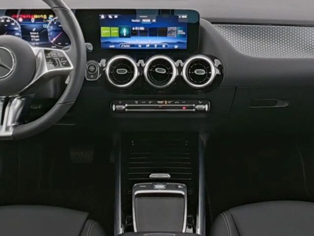 Mercedes-Benz GLA 180 Progressive