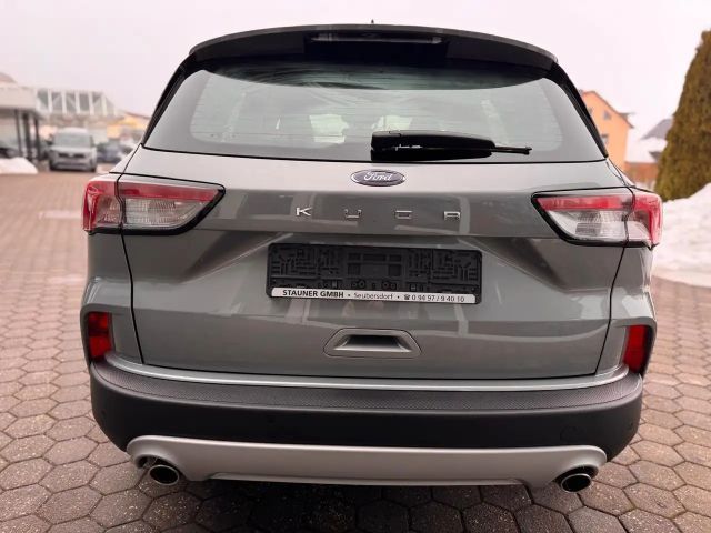 Ford Kuga Cool & Connect