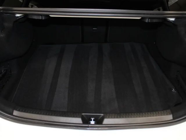 Mercedes-Benz A 200 AMG Line