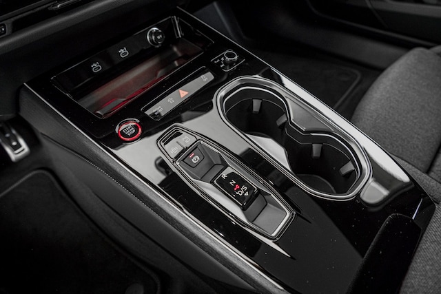 Audi A6 e-tron Quattro