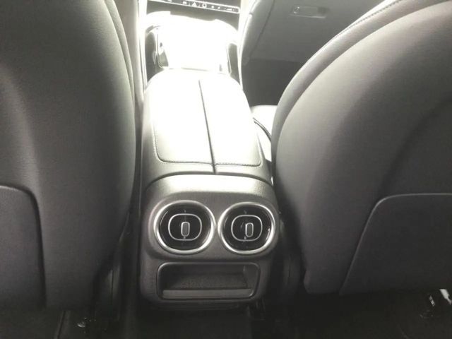 Mercedes-Benz GLC 200 4MATIC AMG Line