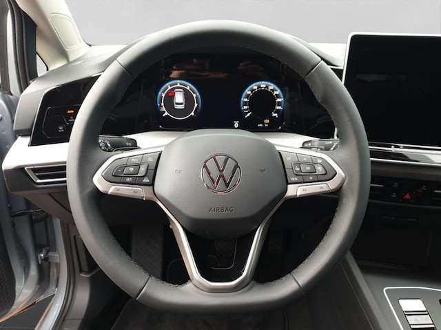 Volkswagen Golf 1.5 TSI DSG Life Variant