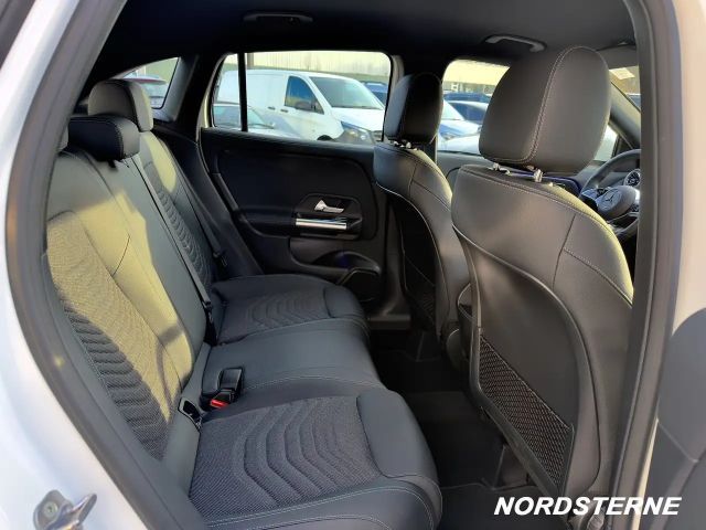 Mercedes-Benz GLA 200 GLA 200 d