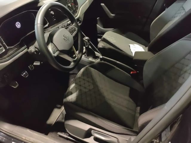 Volkswagen Taigo 1.0 TSI IQ.Drive R-Line