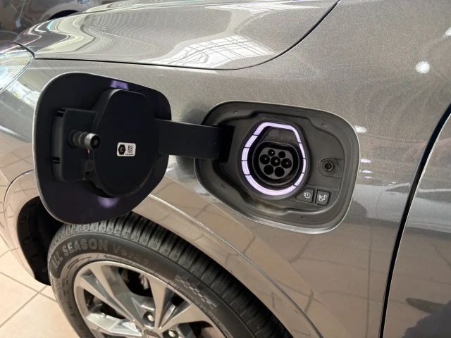 Ford Kuga Plug in Hybrid ST Line X