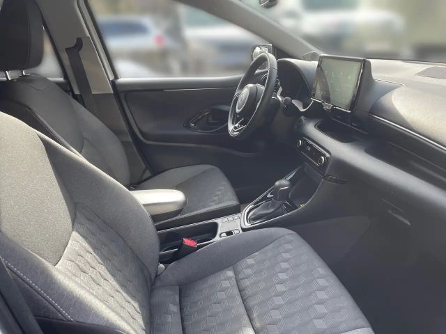 Toyota Yaris Active Hybride