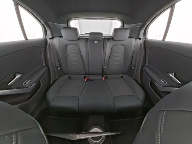 Mercedes-Benz A 180 +Modelljahr2025+Totwinkel+360Grad-Kameras+Progress