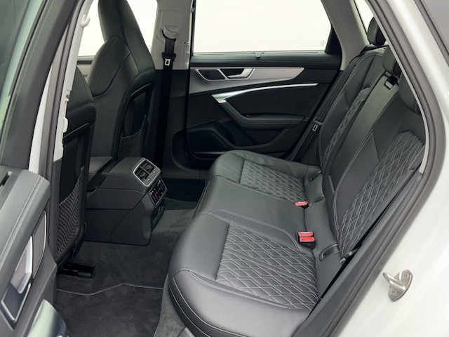 Audi S6 Avant Quattro