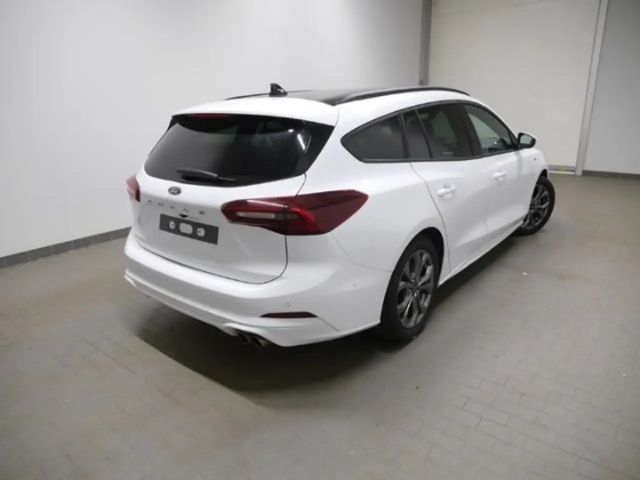 Ford Focus ST Line Wagon