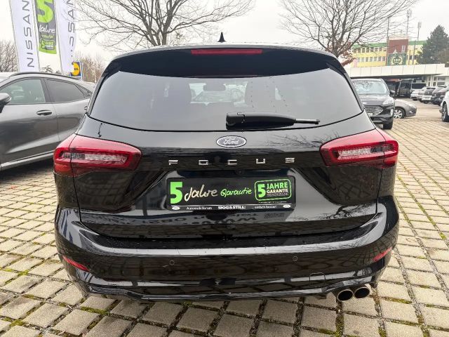 Ford Focus ST Line Wagon