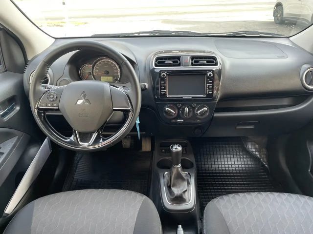 Mitsubishi Space Star Invite MIVEC Star