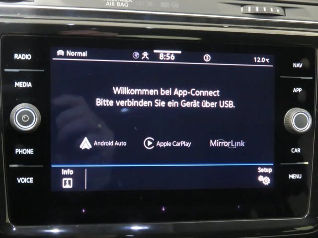 Volkswagen Touran DSG Highline