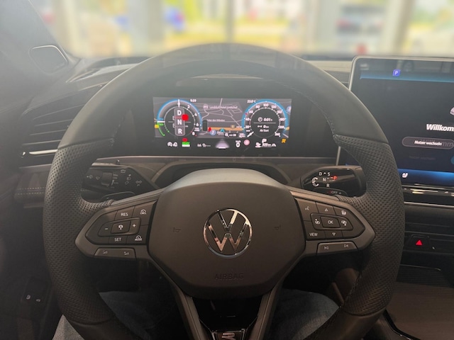 Volkswagen Passat R-Line