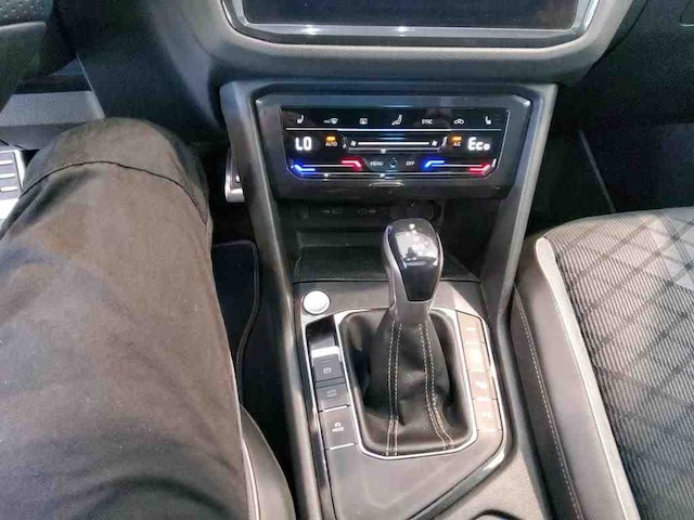 Volkswagen Tiguan Pano HUD DCC Keyless IQLight