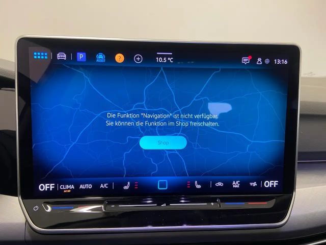 Volkswagen Golf Life Variant