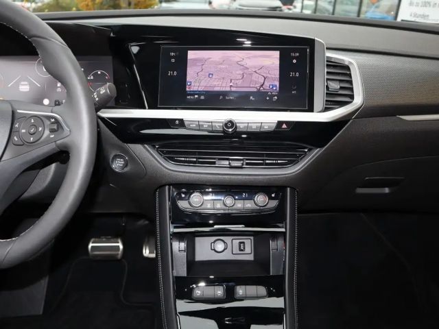 Opel Grandland X 1.2 Turbo Elegance business+