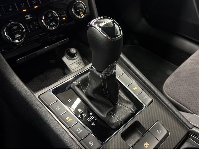 Skoda Superb Combi Sportline iV