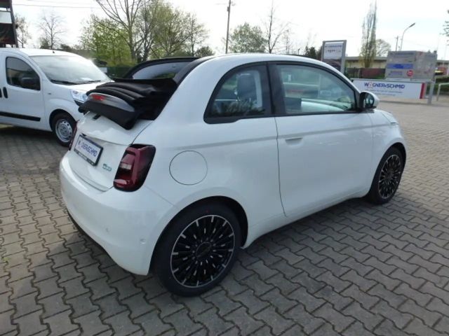 Fiat 500e 42 kWh