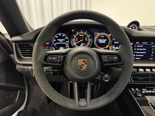 Porsche 911 Carrera Coupé GTS