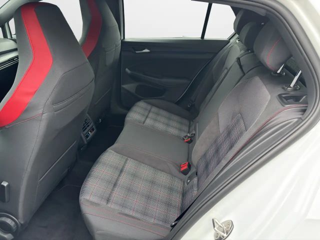 Volkswagen Golf 2.0 TSI DSG GTI