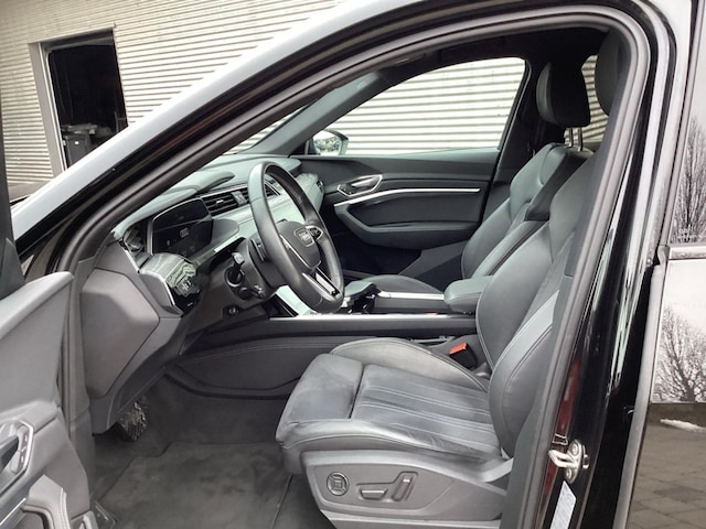 Audi Q8 e-tron 55 Quattro S-Line