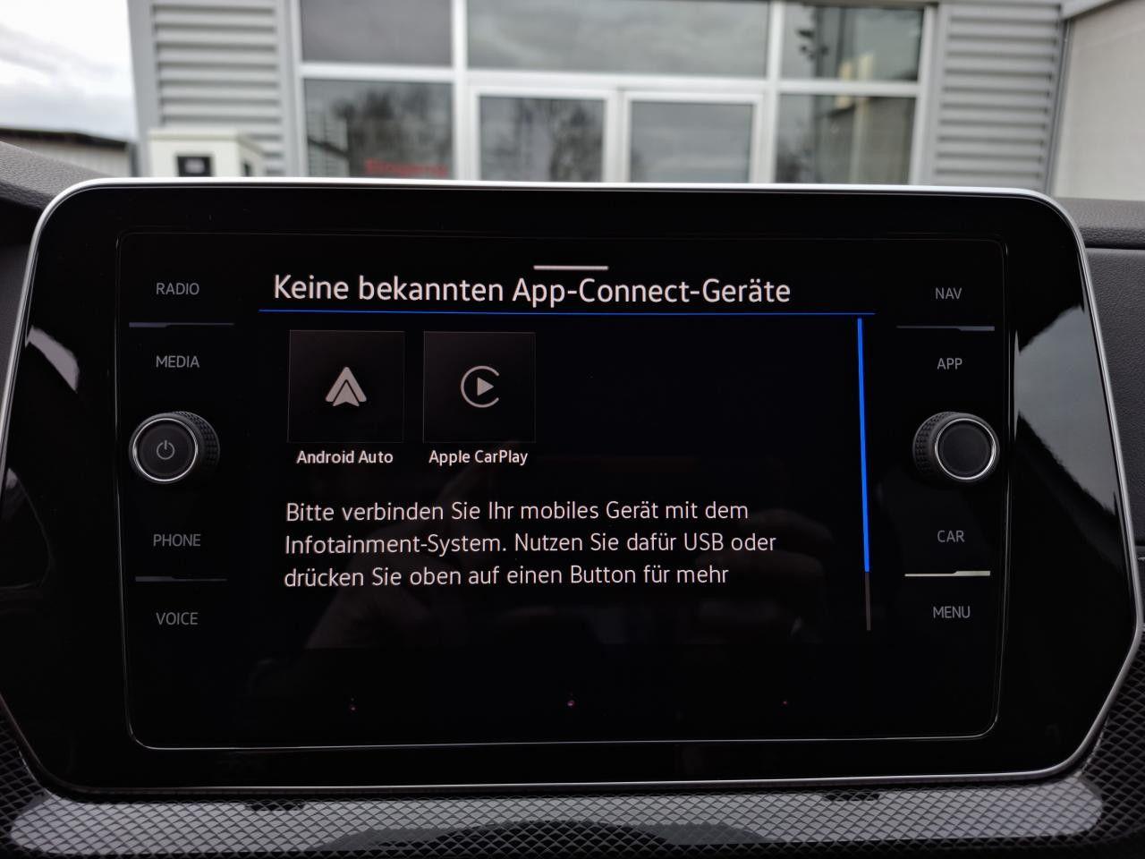 Volkswagen T-Cross 1.0 TSI DSG R-Line