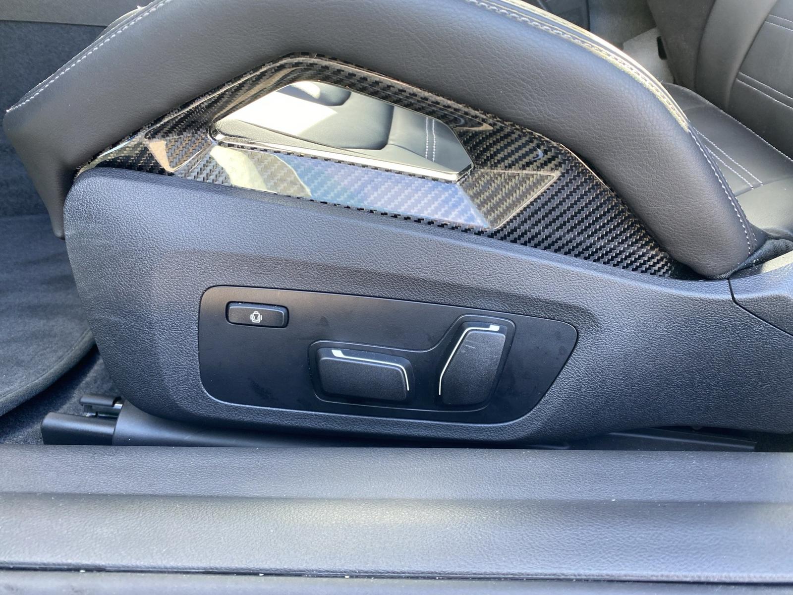 BMW M2 Schalter Carbondach+Sitze AlcantaraLR