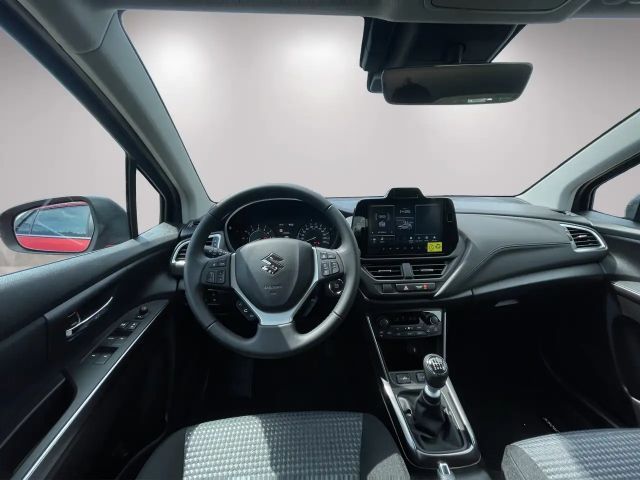 Suzuki S-Cross Hybrid