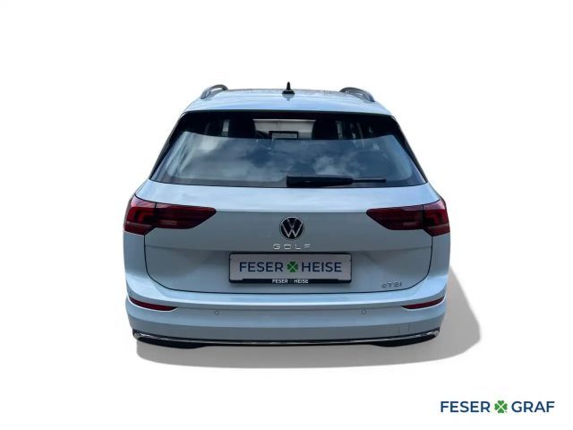 Volkswagen Golf DSG Style Variant