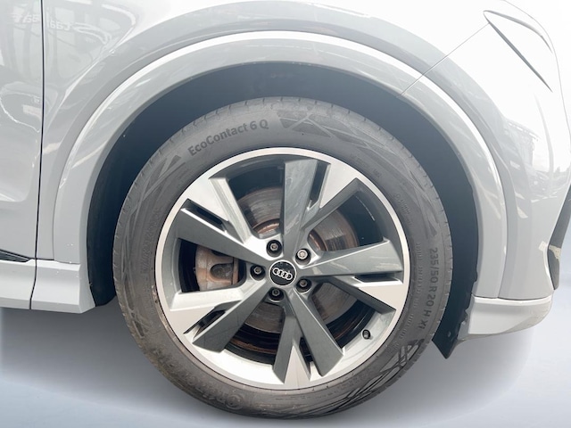 Audi Q4 e-tron Quattro