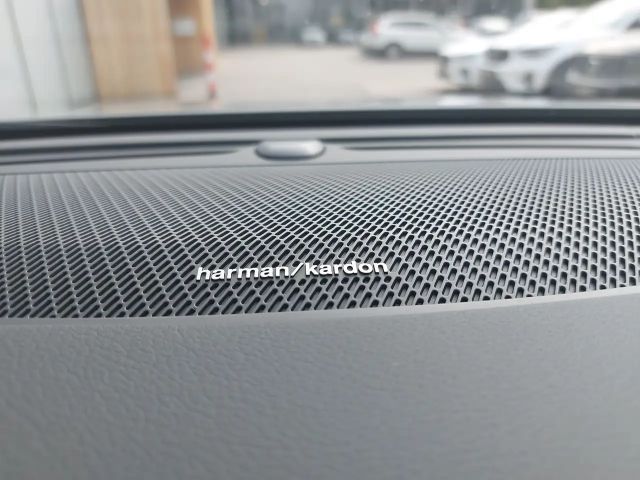 Volvo S90 AWD Recharge T8