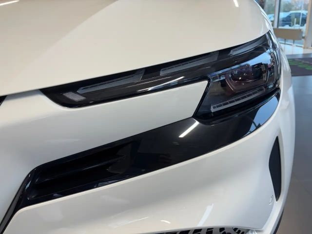 Alfa Romeo Junior AWD Ibrida