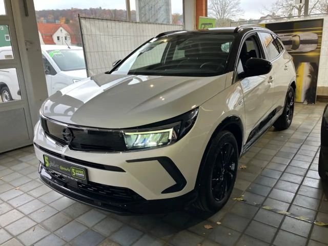 Opel Grandland X 1.2 Turbo