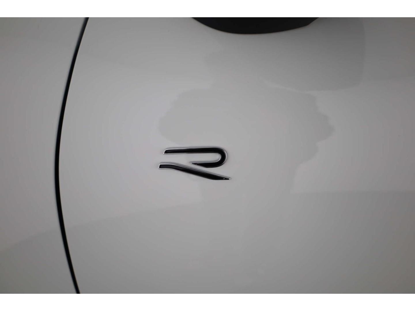 Volkswagen T-Roc 1.5 eTSI R-Line Style