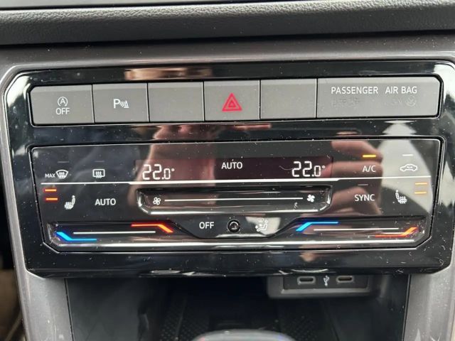 Volkswagen T-Cross 1.5 TSI DSG Style