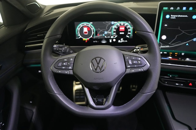 Volkswagen Passat 2.0 TSI DSG R-Line