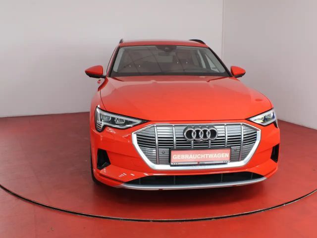 Audi e-tron 55