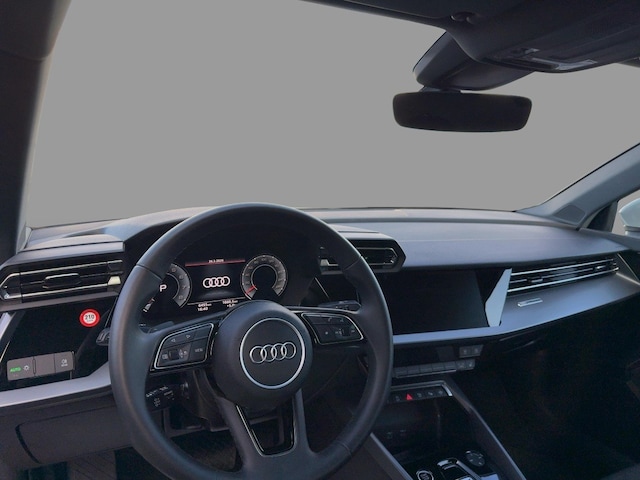 Audi A3 30 TFSI S-Tronic Sedan