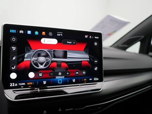 Volkswagen Golf Black Edition PANO HUD AHK 360° ACC MA