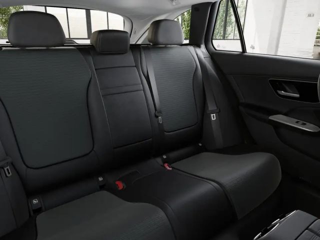 Mercedes-Benz C 200 AVANTGARDE C 200 d Estate