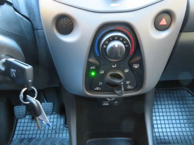 Peugeot 108 Active Pack VTI 72 VTi
