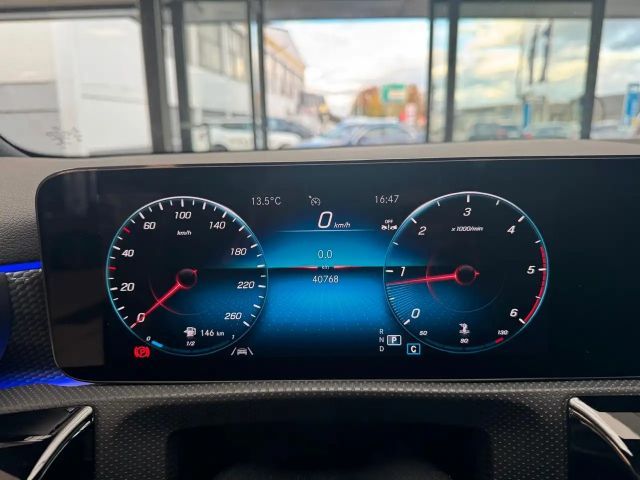 Mercedes-Benz A 220 A 220 d Progressive