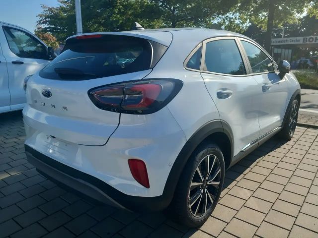 Ford Puma EcoBoost Titanium