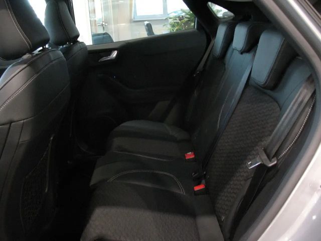 Ford Puma EcoBoost Titanium