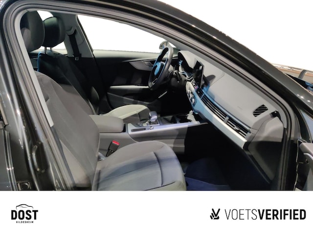 Audi A4 30 TDI Avant S-Tronic