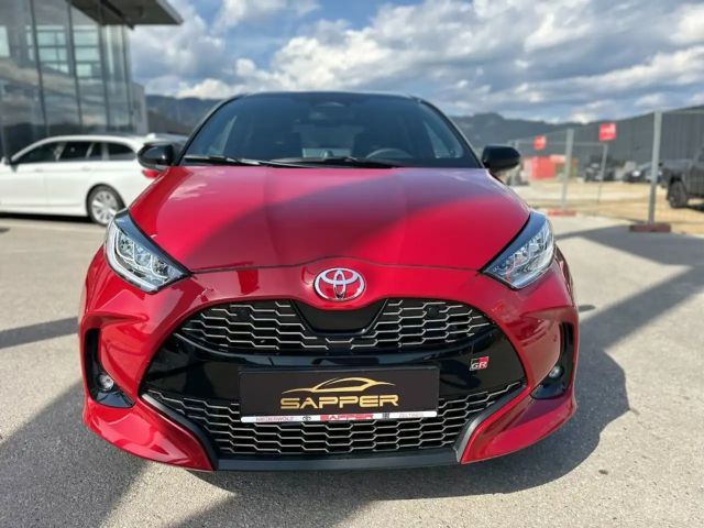 Toyota Yaris GR Hybride VVT-i