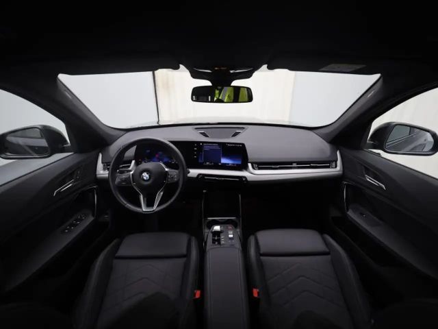 BMW X1 AUTOMAAT - LED - NAVI